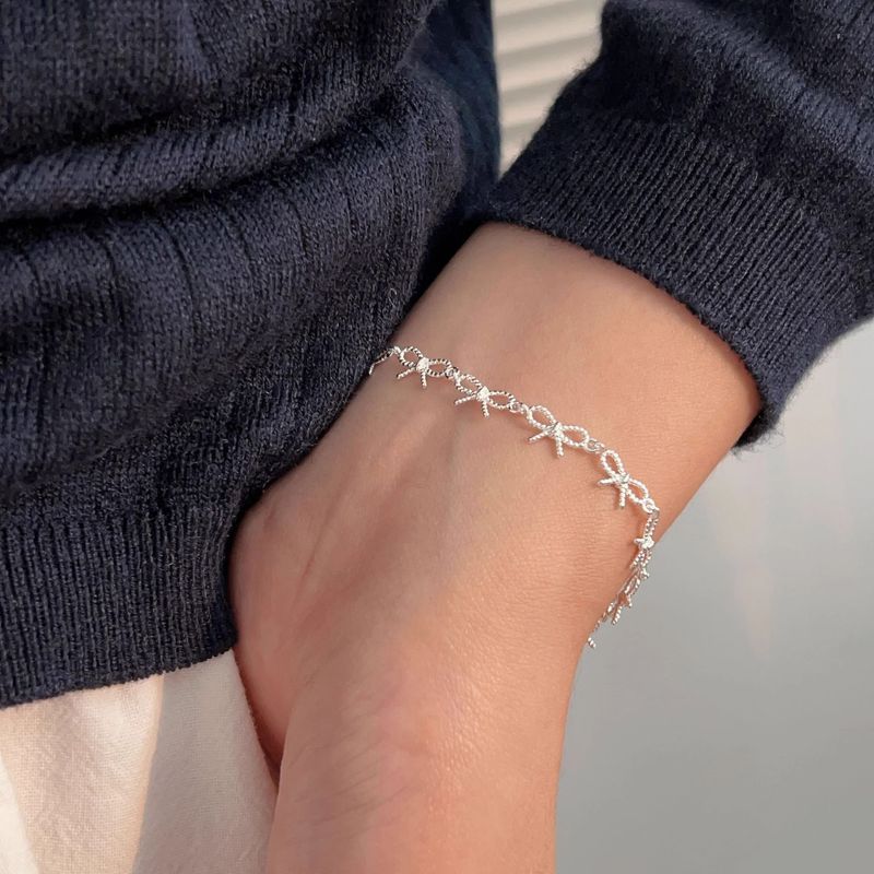 Butterfly Knot For Women High Aesthetic Light Luxury Niche Minimalist Style Bracelet Jewelry 2025 New Gift_voghion.com