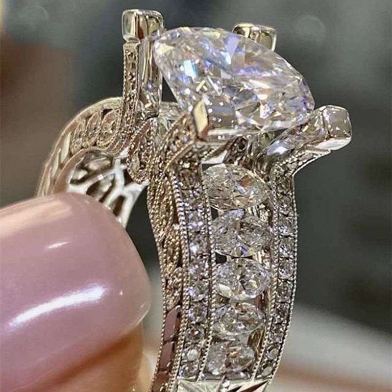 Cao Shi Fashion Women's Copper Engagement Proposal Zircon Ring for Women_voghion.com