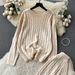 Elegantes Set aus Pullover und Hose mit Zopfmuster für Damen, lockere Passform, Rundhalspullover mit figurbetonter Hose – weiche Viskosemischung – Beige (S/M/L)_voghion.com
