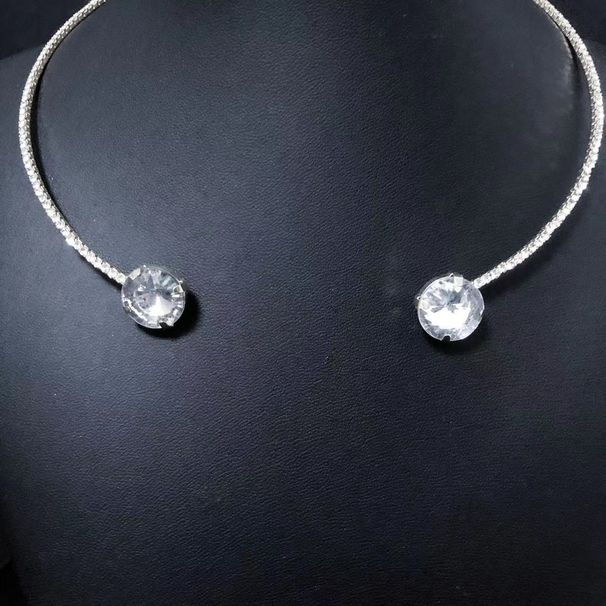 Accessori moda personalizzati collana CHOKER semplice ed esagerata con strass geometrici_voghion.com