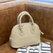 Borsa a tracolla monospalla, semplice, versatile, alla moda, da donna, modello Bowling Shell, 2025_voghion.com