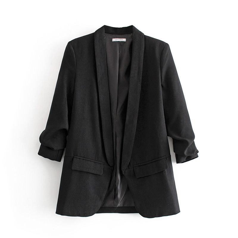 Abito da donna senza bottoni con polsini color caramello e pieghe_voghion.com