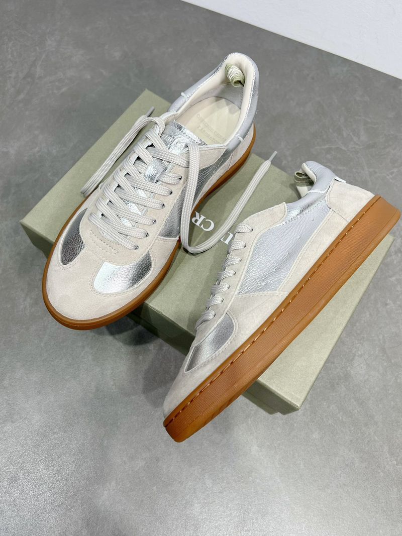 Hochwertige originale deutsche Trainingsschuhe von Officine Creative, superweiche kleine weiße Paarschuhe aus Rindsleder mit Schnürung_voghion.com