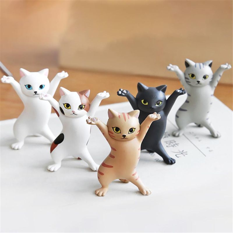 Anime Raising Hands Dancing Model Ornaments Cat Figures Toys For Children S Study Room_voghion.com