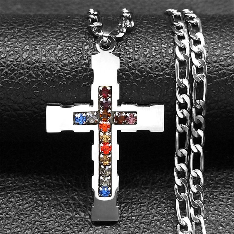 Collana New Cross in acciaio inossidabile dorato con ciondolo di diamanti per donna in stile hip hop_voghion.com
