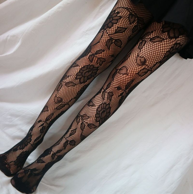 2025d Hollow Out Super Elastic Pantyhose Anti-Snag Large Floral Jacquard Fishnet Stockings Sexy Women's Tights Mesh Trendy_voghion.com