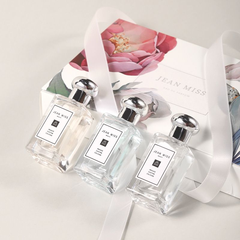 Coffret de parfum 3 pièces, vaporisateur de parfum pour femme, notes de cèdre rafraîchissantes et durables, parfum léger pour rendez-vous, fête, cadeau idéal pour elle_voghion.com