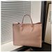 fashion simple large capacity retro printed handbag trendy hand held commuting ladies tote bag_voghion.com