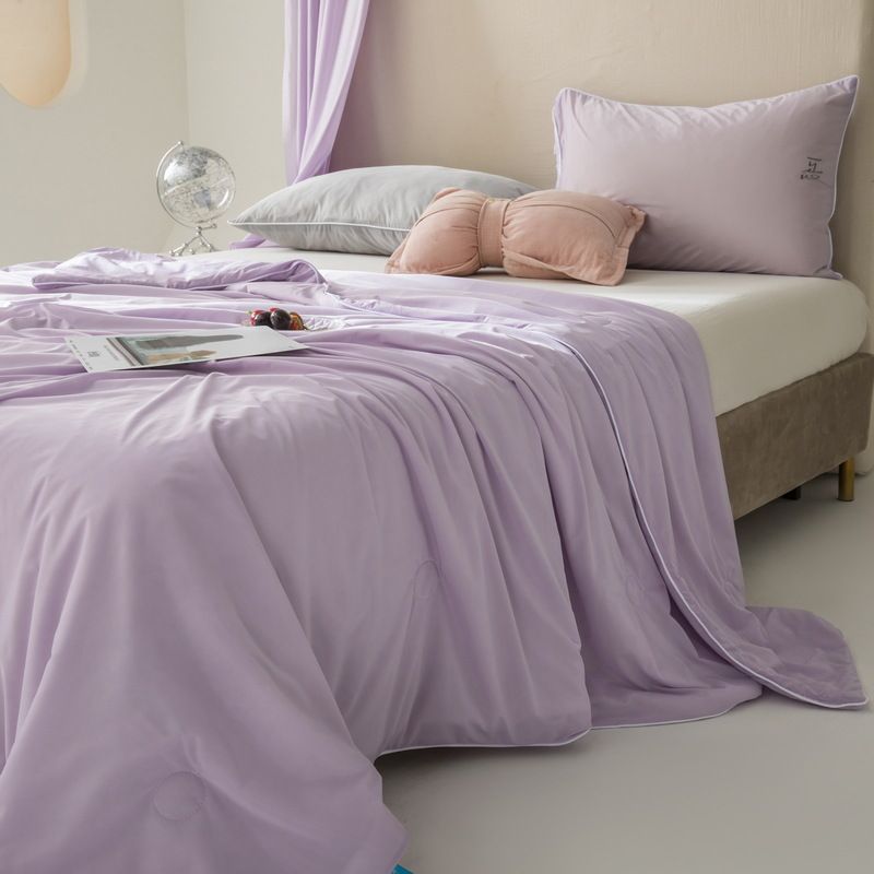Class A Ice Cream Cooling Silk Summer Blanket - Lightweight & Breathable, Solid Color, Machine Washable (Air Conditioner Quilt, Ultra-Soft)_voghion.com