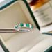 Live New Niche Design Emerald Row Diamond für Frauen, Leichter Luxus High-End Frischer Vielseitiger Ring_voghion.com