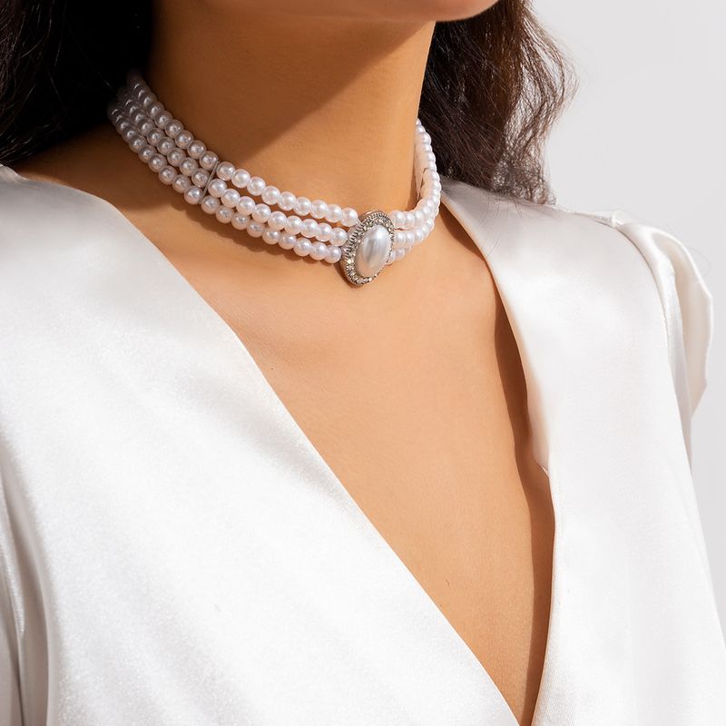 jewelry French Elegant Multi Layer Pearl Necklace Temperament Light Luxury Beaded Round Pendant Necklace_voghion.com