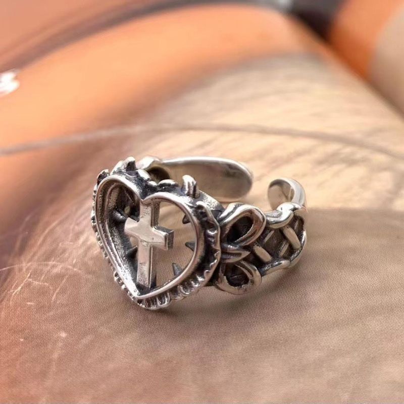 Bague pendentif en forme de cœur gothique de style mode 2025_voghion.com