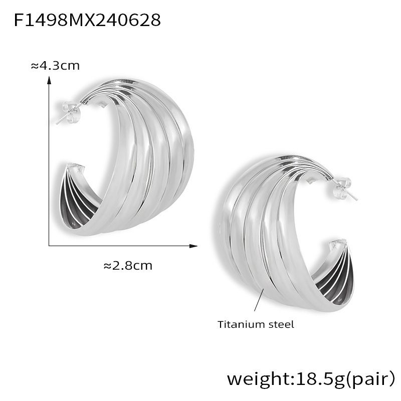 Boucles d'oreilles demi-cercle torsadées en acier titane, au design subtilement exagéré, alliant créativité et élégance. Boucles d'oreilles polyvalentes pour femmes._voghion.com