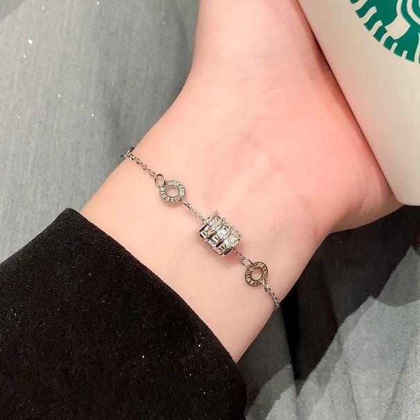 Elegant Slim Waist Titanium Steel Light Luxury Niche Roman Bangle Best Friend Bracelet Women's Jewelry_voghion.com