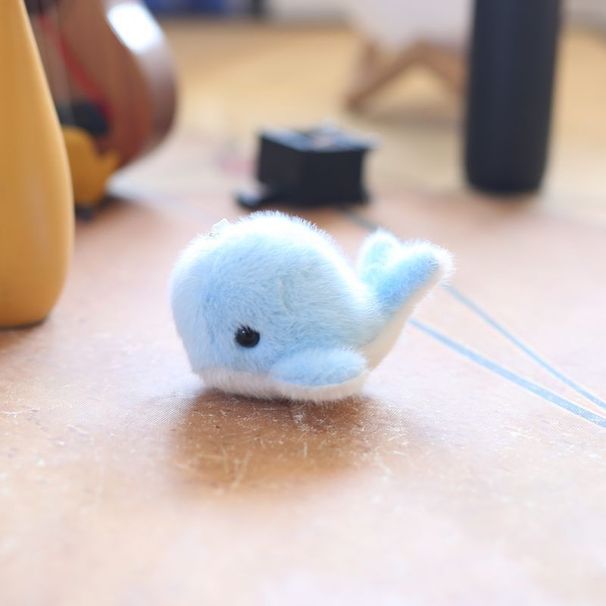 Niedlicher Delfin-Plüschanhänger, bezauberndes Kuscheltier für Taschen und Rucksäcke in vier Farben_voghion.com