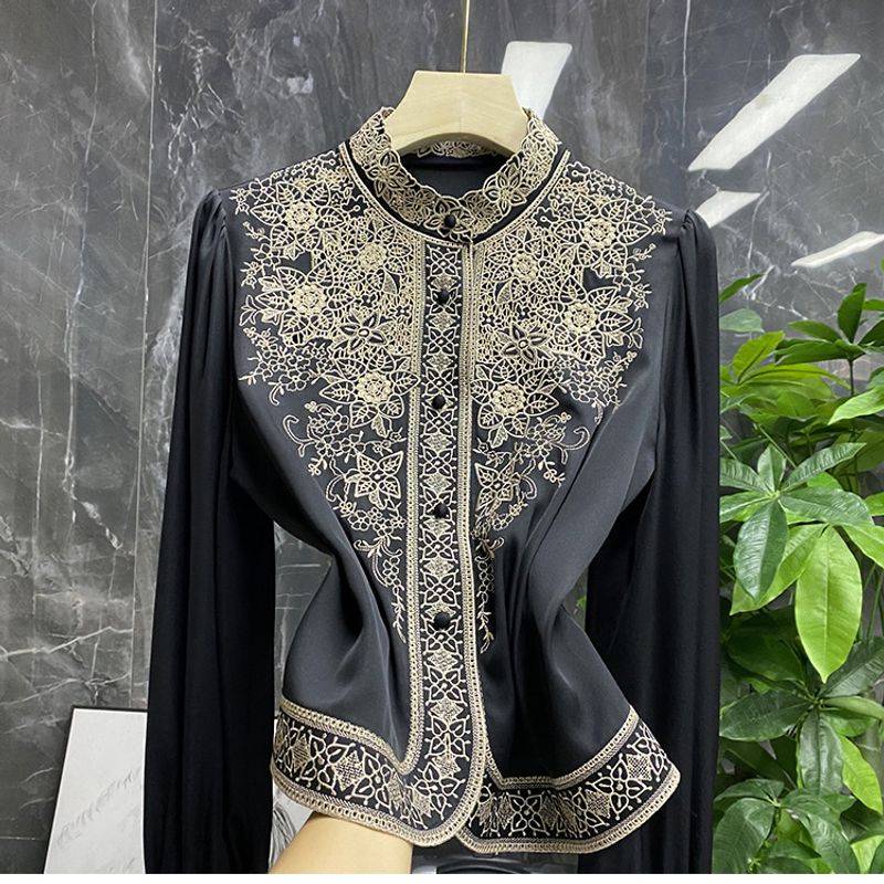 Camicia da donna in finta seta ricamata da donna_voghion.com