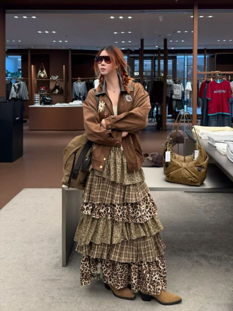 Gonna lunga a strati a vita alta con motivo leopardato a quadri di Design Sense per donna_voghion.com