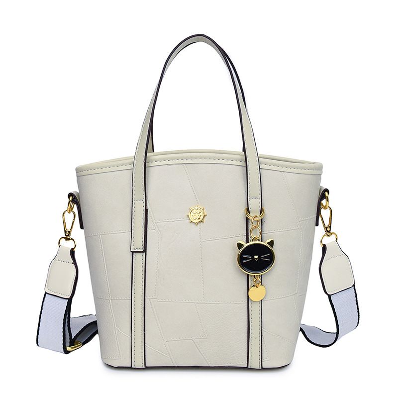 Modische Kontrastfarbe für Damen im Sommer 2024, neuer High-End-Stil, klassische Umhängetasche, trendige Handtasche_voghion.com