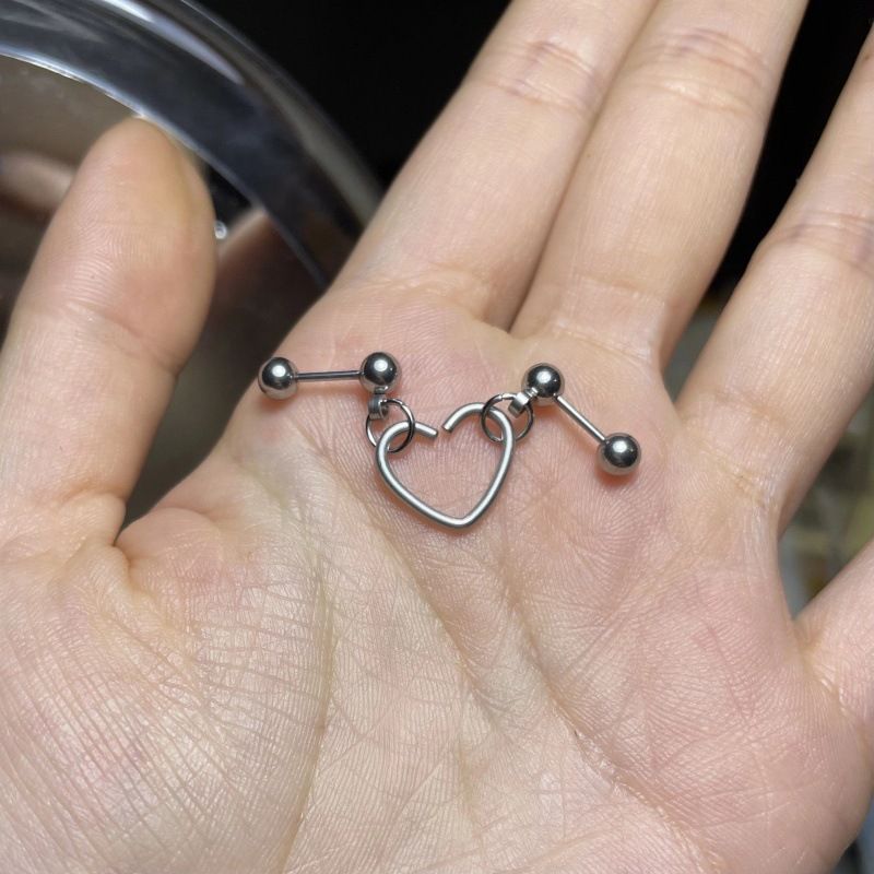 Nuovi orecchini a bottone con osso dell'orecchio a forma di cuore, con fibbia a vite_voghion.com
