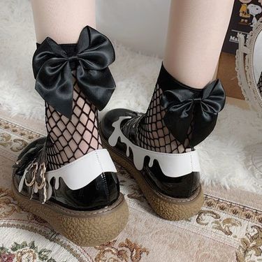 2025d Butterfly Lolita Grid Short Sexy Big Bowknot Fishnet Style Mid-Calf Socks_voghion.com