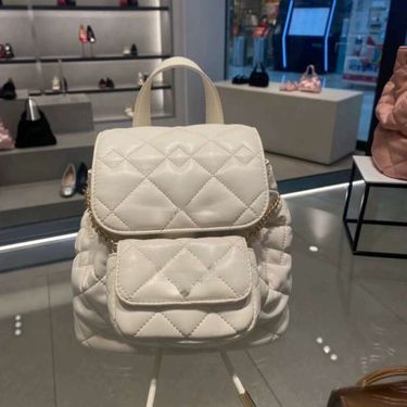 2025 Summer High-end Small Trench Coat Rhombic Strap Shoulder Women's Bags Fashionable And Versatile_voghion.com