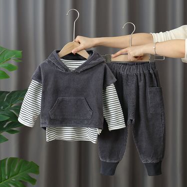 Boys' hoodie 2023 new girls' clothing stylish baby girl spring casual three piece set trendy_voghion.com