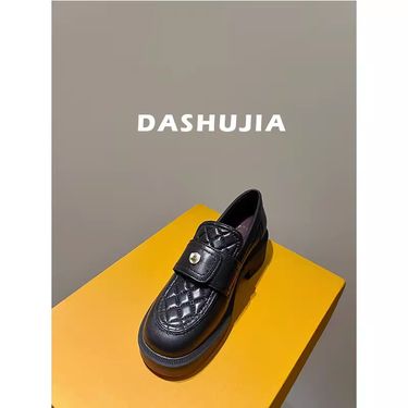 Look Tall And Slim~ Buy These Small Fragrance Metal Lock Loafers For Women With Quilted Thick Soles_voghion.com