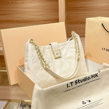 Hong Kong genuine leather chain tote women's high-capacity autumn/winter commuting bag, 2024, single shoulder new trend_voghion.com