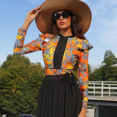 2024 New conservative swimsuit Middle Eastern floral Muslim long sleeved pants sunscreen beach swimsuit three piece set with full coverage_voghion.com