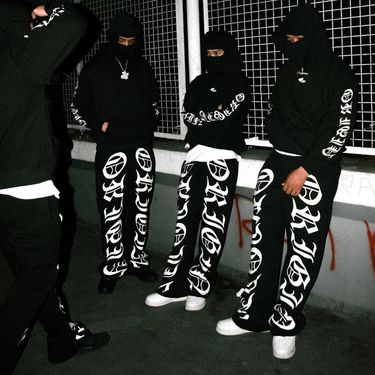 Streetwear Hoodie & Pants Set – Hip-Hop Unisex Oversized Fit (Graffiti Letter Print, Drop Shoulder, 3-Piece Urban Bundle)_voghion.com