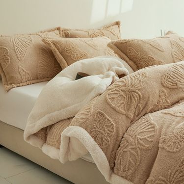 Tuff fleece blanket lamb fleece double layer autumn and winter warm thickening cross border foreign trade blanket quilt cover sofa nap blanket_voghion.com