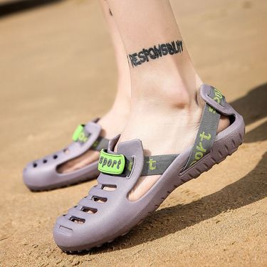 Men’s Shoes Men's Shoes Summer Hole Shoes Slippers Trend Beach Sandals Students Non Slip Baotou Lazy Casual_voghion.com