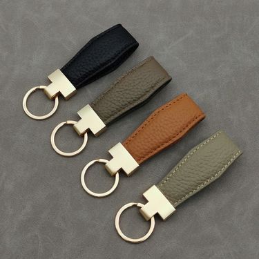 Top Layer Leather Car Keychain Fashion Genuine Leather Key Chain Ring Alloy Pendant Creative Men And Women Leather Lanyard_voghion.com