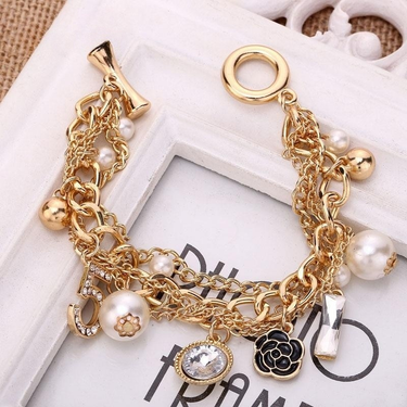 Designer's Classic Multi layered Pearl Bracelet Small Flower NO5 Trendy Heavy Metal Chain Advanced Bracelet_voghion.com