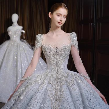 Court-Style Wedding Dress | Luxury Princess Ball Gown With Long Train | High Waist A-Line Bridal Gown | Lace Long Sleeves | XS-XXL_voghion.com