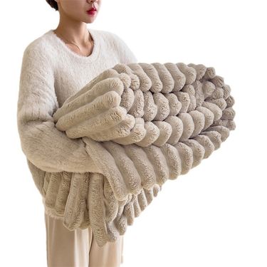 Home & Garden Rabbit Fur Farai Nap Coral Cover Winter Thickened Veet Air Conditioning Blanket_voghion.com