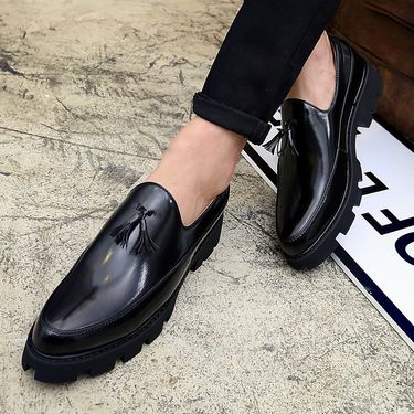 The Autumn New Feet Set Trendy Korean Edition Pointed Business Rest Thick Sole Small Leather Men's Shoes_voghion.com