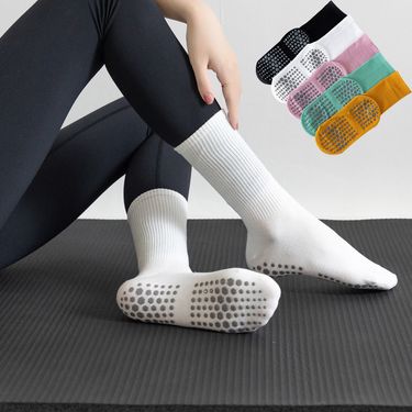Surge Yoga For Women, Solid Color Mid-Calf With Silicone Non-Slip Professional Indoor Fitness Pilates Sports Floor Socks_voghion.com