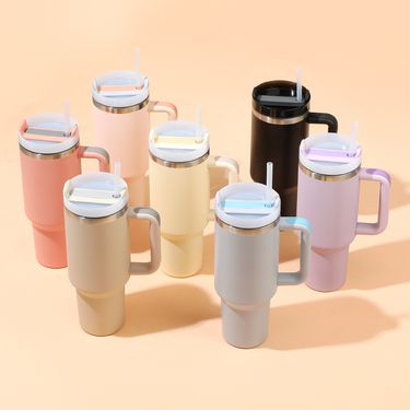 Stainless Steel Car Cup With Handle 304 Vacuum Insulated Travel Mug Keeps Hot Cold 12H Leak Proof Lid Non Slip Base_voghion.com