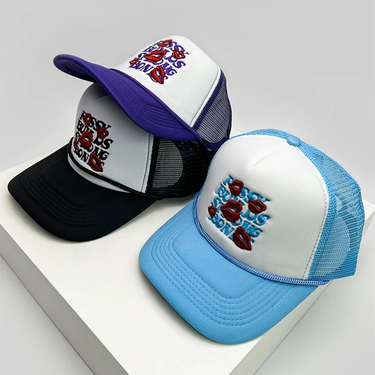 New Men Women American Style Embroidered Letters Lip Baseball Hats Sunshade Versatile Breathable Niche Truck Cap Fashion_voghion.com