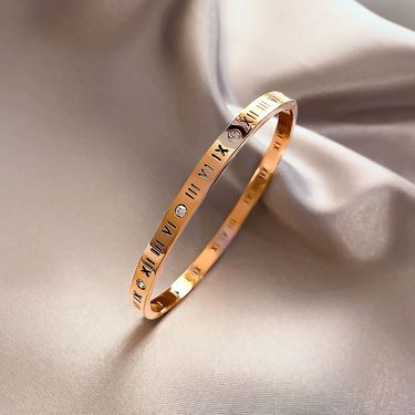 Titanium Steel Bracelet Women's Roman Numerals Simple Fashion Personalized Trendy South Korea Bracelet Men's and Women's Couple Bracelet Trendy_voghion.com
