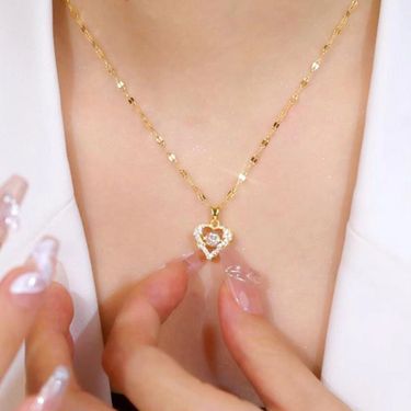 Smart Love Shining Necklace Fashion Titanium Steel Women's Light Luxury Niche Design Sense Clavicle Chain New Pendant Neck Chain_voghion.com