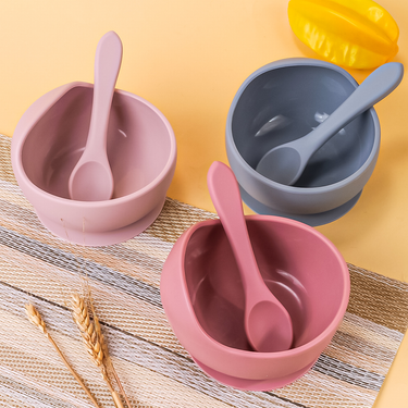 2PC Silicone Sucker Bowl Feeding Tableware for Infant and Young Training Learning To Eat Bowls and Baby Supplementary Food Bowls_voghion.com