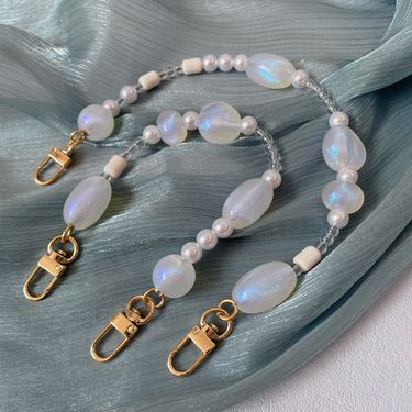 Fashion Iridescent Handmade Bead Bag Transparent Handheld Short Versatile Color-Block Multicolor Phone Chain_voghion.com