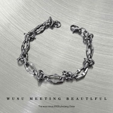 Thorn Titanium Steel For Men And Women, Ins Style Hip-Hop Niche High-End Feel, Non-Fading Men's Bracelet_voghion.com