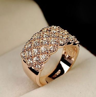 jewelry, luxury shining full diamond classic ring_viptrois.com