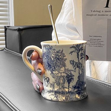 Ceramic Mug Water Niche Design Gift High-Value Coffee Office Drinking Cup_voghion.com