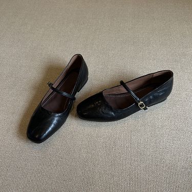 Cowhide Version Of The Spring A Buckle Mary Jane 2025 New Commuter Shallow Mouth Flat Single Shoes, Small Leather Shoes For Women Fashion Versatile_voghion.com