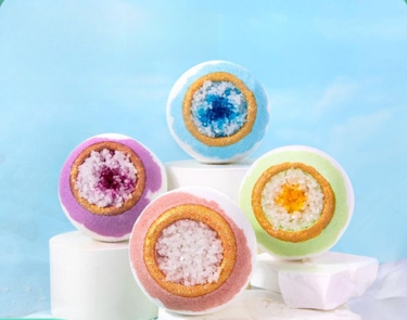 100g Bath Bombs Essential Oil Dry Skin Moisturize, Perfect for Bubble & Spa Bath. _voghion.com