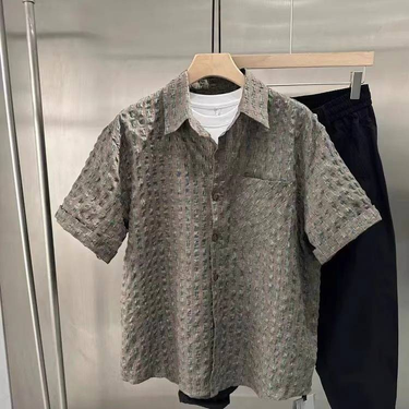 This Summer's New Japanese Retro Three-dimensional Checkered Short-sleeved Shirt Is A Versatile Loose And Thin Shirt For Men_voghion.com